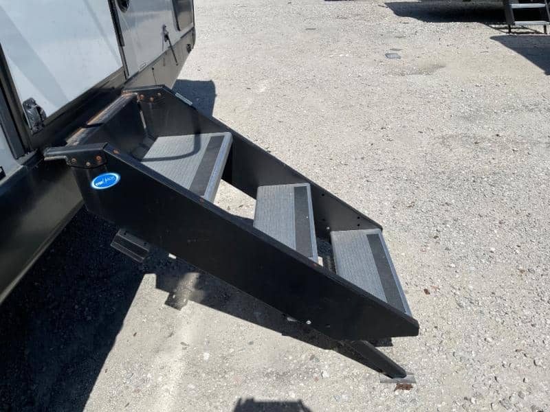 2023 Flagstaff 2023 Flagstaff Micro Lite - thumbnail 38