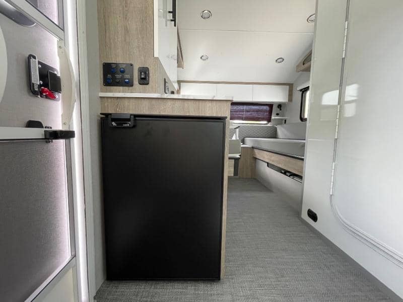 2025 inTech RV 2025 inTech RV Sol - thumbnail 13