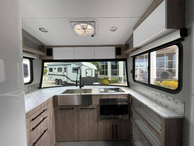 2025 inTech RV 2025 inTech RV Sol - thumbnail 8