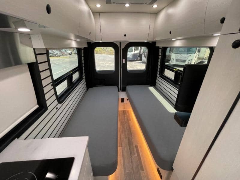 2025 Pleasure-Way 2025 Pleasure-Way Plateau - thumbnail 10