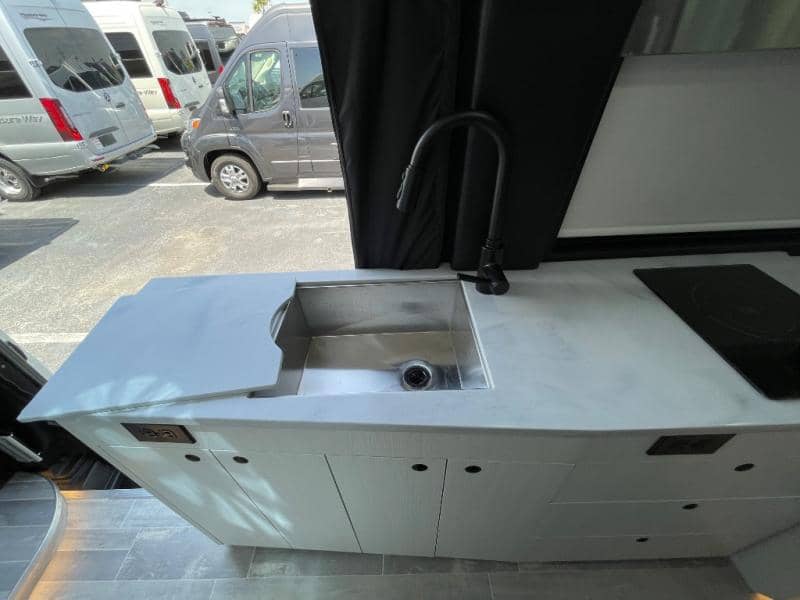 2025 Pleasure-Way 2025 Pleasure-Way Plateau - thumbnail 16