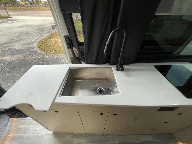 2025 Pleasure-Way 2025 Pleasure-Way Plateau - thumbnail 17