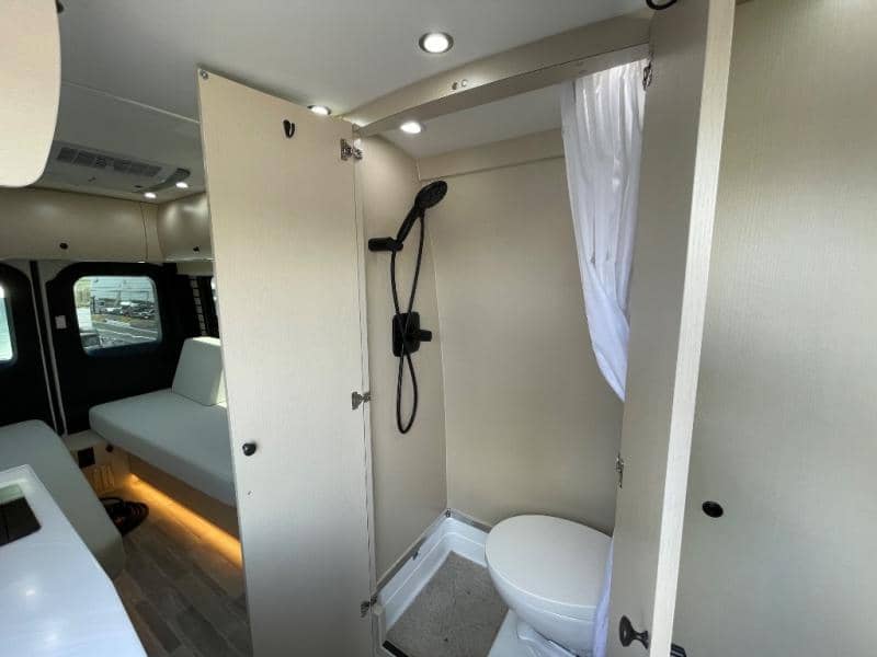 2025 Pleasure-Way 2025 Pleasure-Way Plateau - thumbnail 13