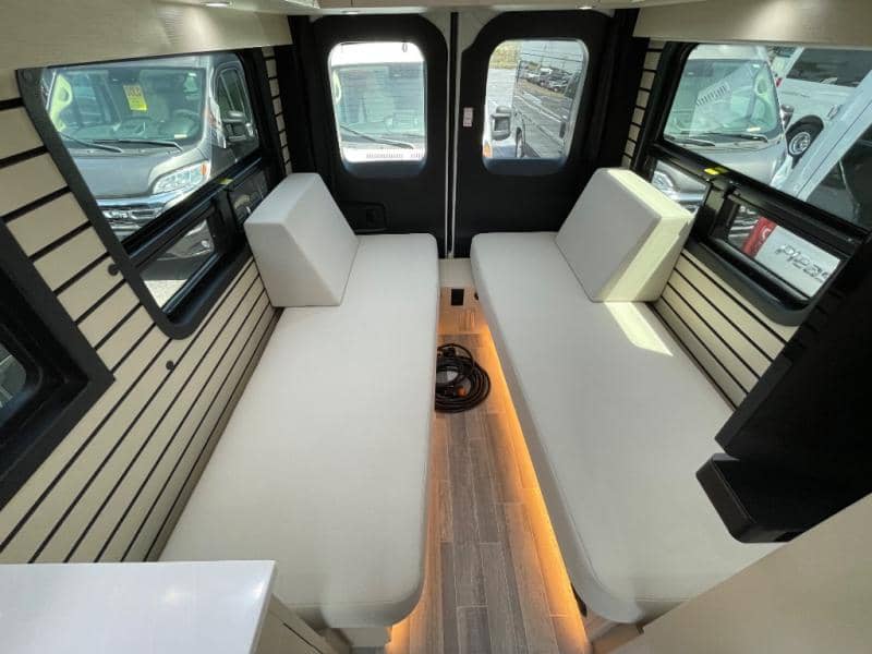 2025 Pleasure-Way 2025 Pleasure-Way Plateau - thumbnail 21