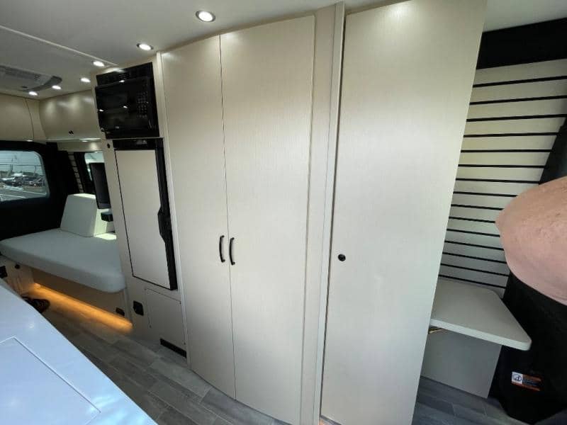 2025 Pleasure-Way 2025 Pleasure-Way Plateau - thumbnail 8