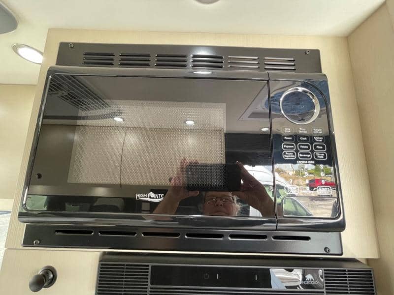 2025 Pleasure-Way 2025 Pleasure-Way Ascent - thumbnail 14