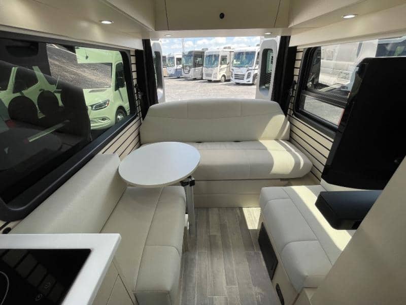 2025 Pleasure-Way 2025 Pleasure-Way Ascent - thumbnail 17