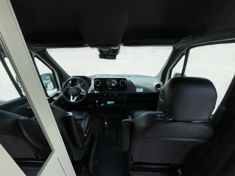 2025 Pleasure-Way 2025 Pleasure-Way Ascent - thumbnail 4