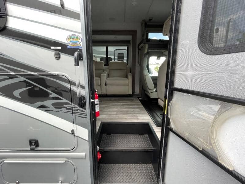 2025 Gulf Stream 2025 Gulf Stream Conquest - thumbnail 21