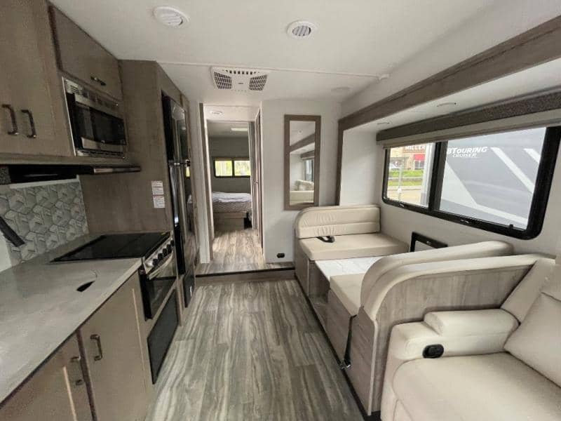 2025 Gulf Stream 2025 Gulf Stream Conquest - thumbnail 25