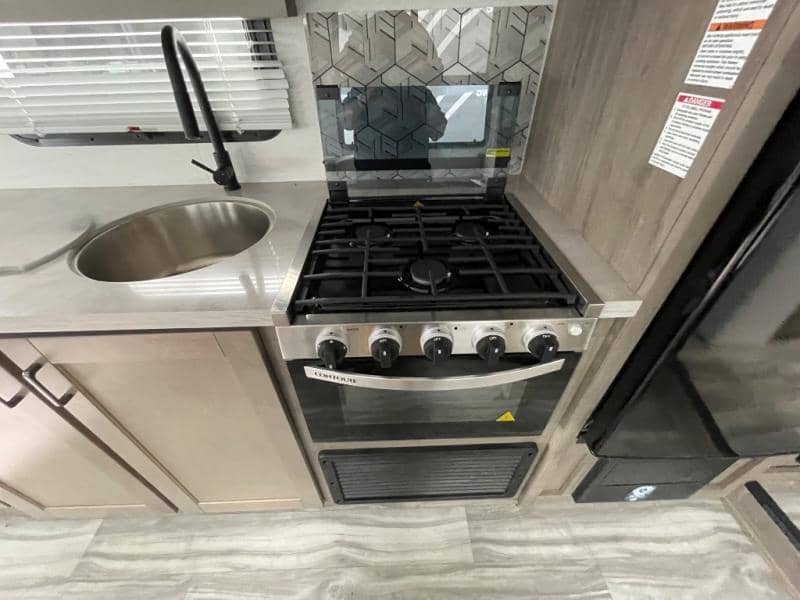 2025 Gulf Stream 2025 Gulf Stream Conquest - thumbnail 30