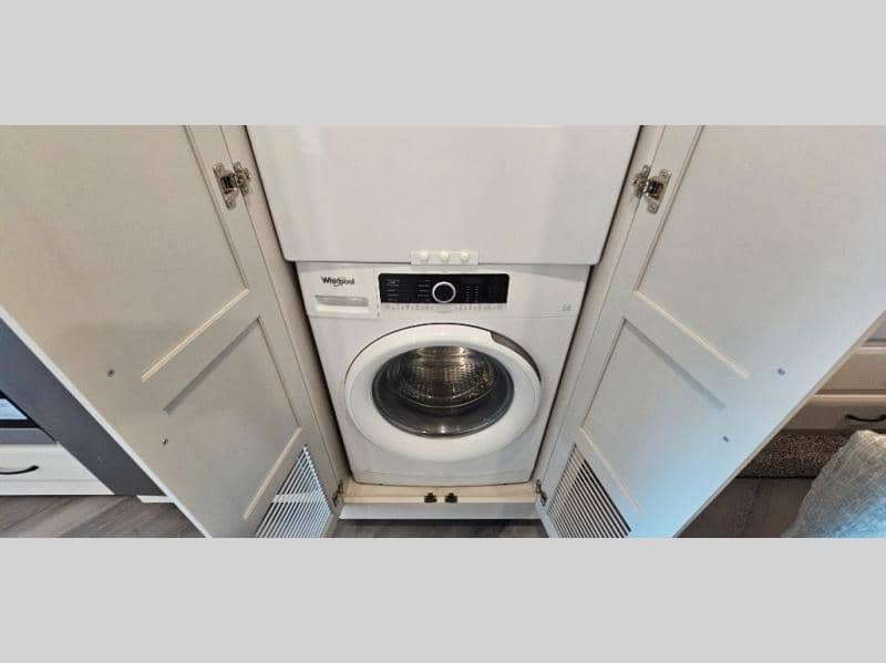 2024 Holiday Rambler 2024 Holiday Rambler Eclipse - thumbnail 24