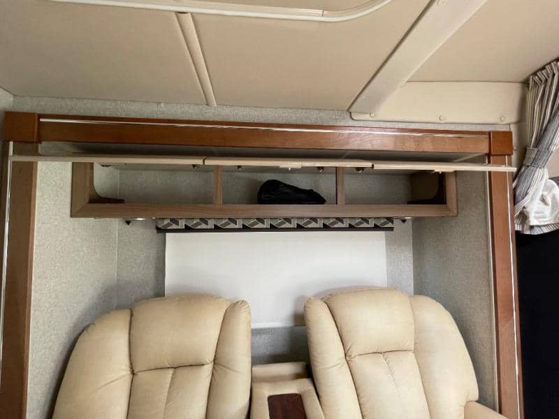 2019 Winnebago 2019 Winnebago Navion - thumbnail 15