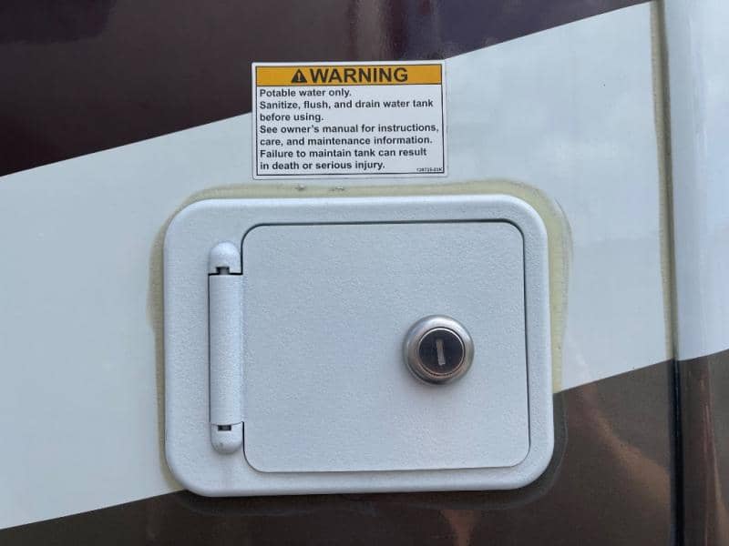 2019 Winnebago 2019 Winnebago Navion - thumbnail 49