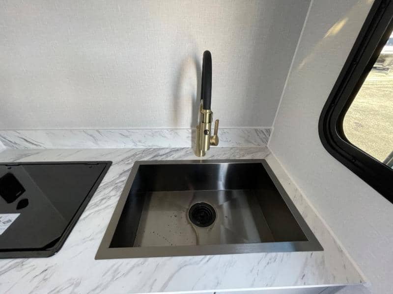 2025 inTech RV 2025 inTech RV Black Wing - thumbnail 20