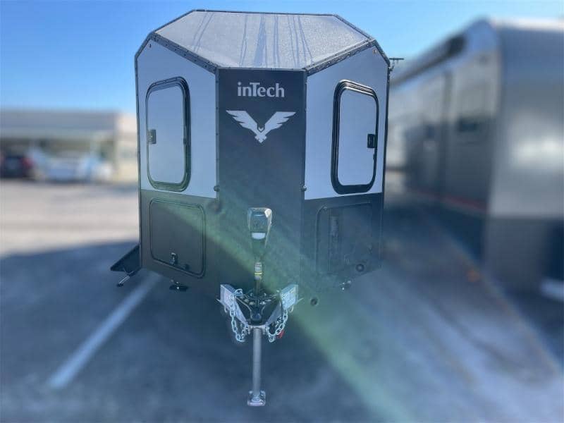 2025 inTech RV 2025 inTech RV Black Wing - thumbnail 3