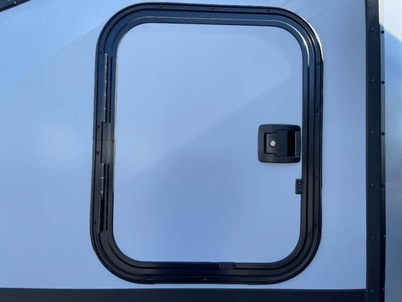 2025 inTech RV 2025 inTech RV Black Wing - thumbnail 27