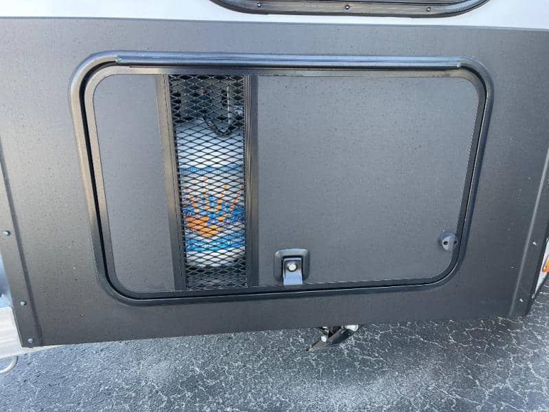 2025 inTech RV 2025 inTech RV Black Wing - thumbnail 28