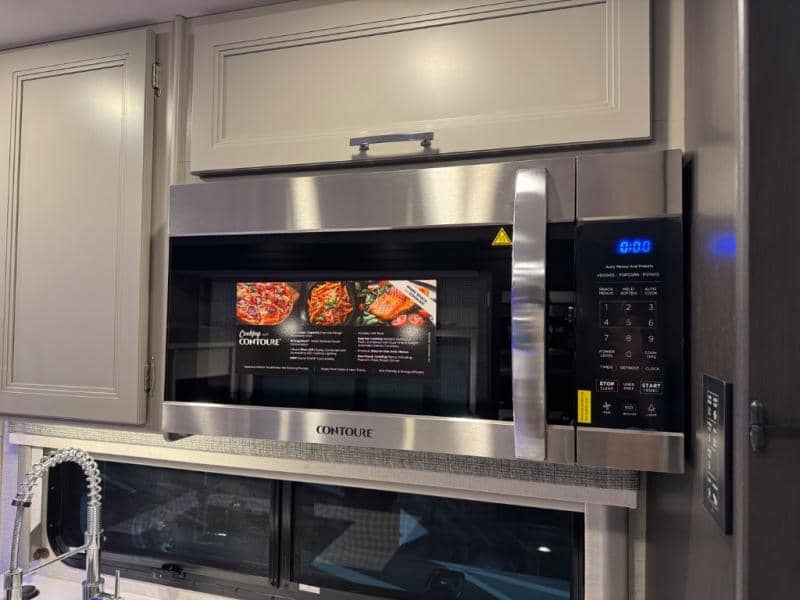 2025 Thor Motor Coach 2025 Thor Motor Coach Magnitude - thumbnail 15