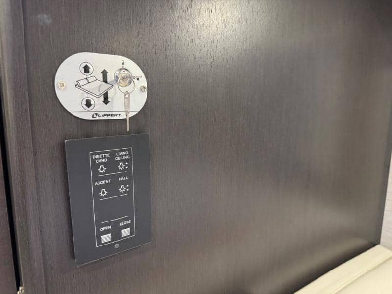 2025 Thor Motor Coach 2025 Thor Motor Coach Magnitude - thumbnail 22