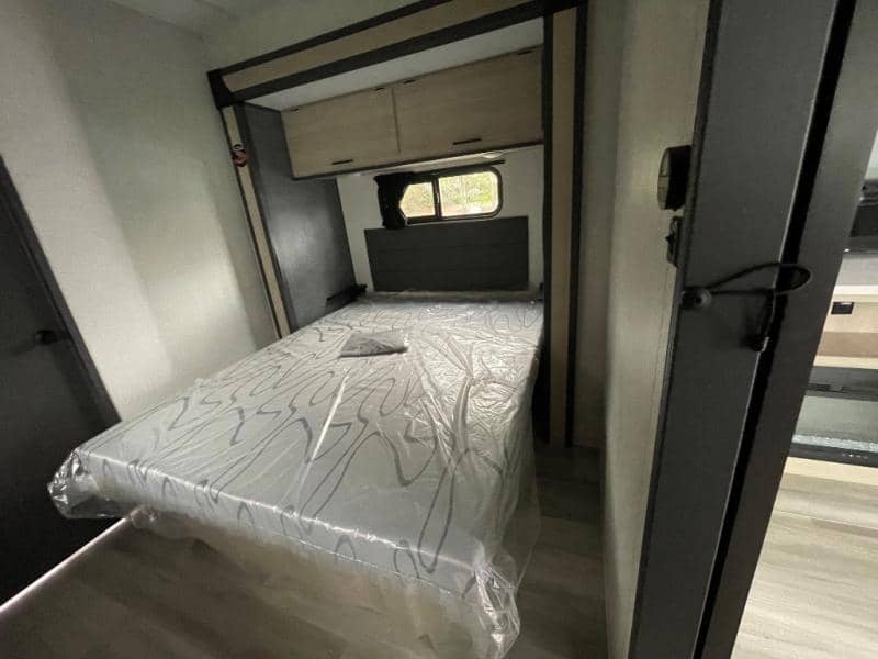 2025 Forest River 2025 Forest River Cardinal - thumbnail 13