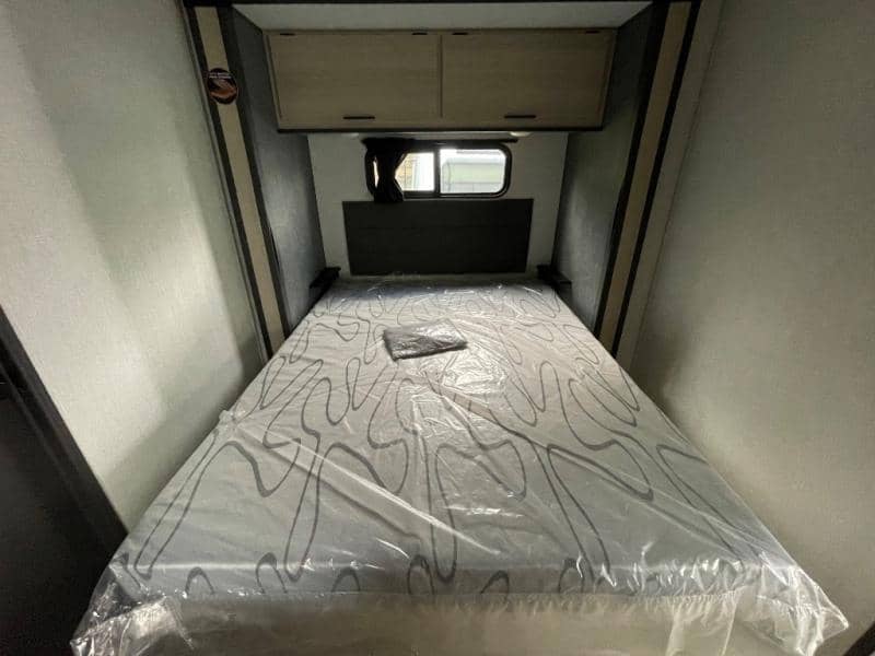 2025 Forest River 2025 Forest River Cardinal - thumbnail 17