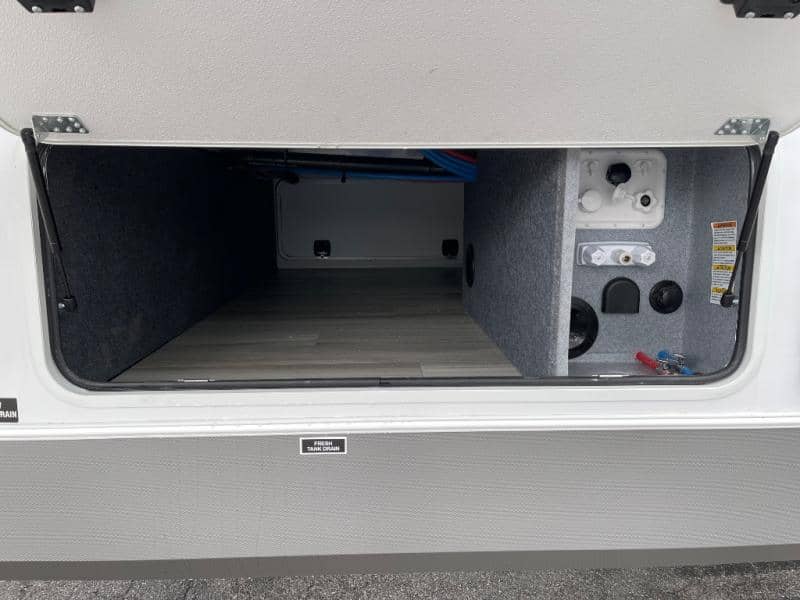 2025 Forest River 2025 Forest River Cardinal - thumbnail 64