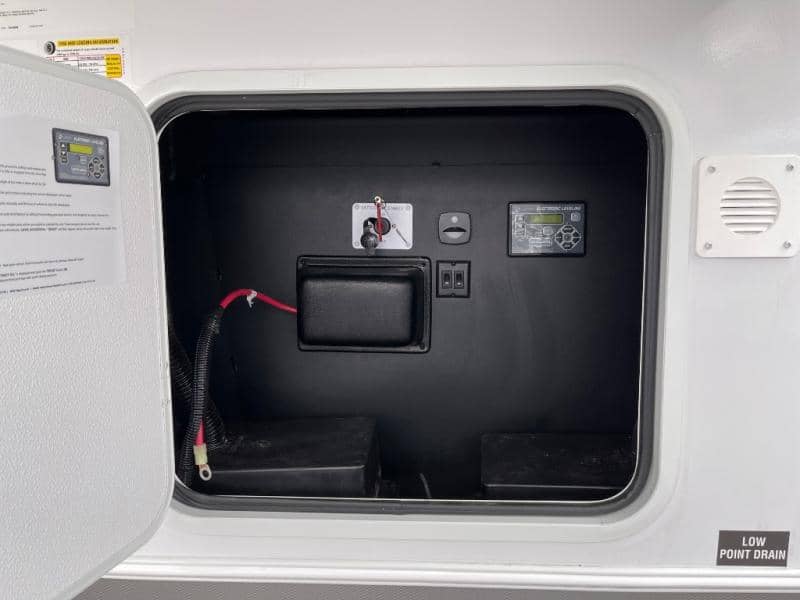 2025 Forest River 2025 Forest River Cardinal - thumbnail 67