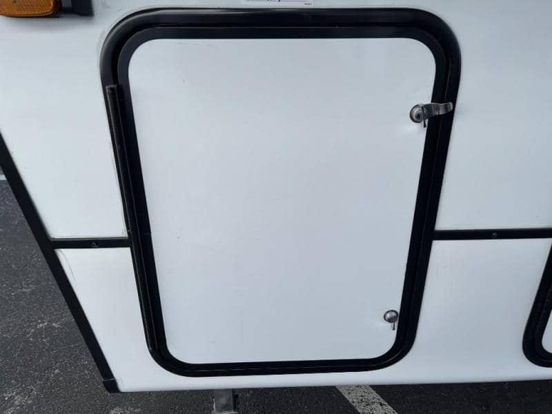 2025 Coachmen 2025 Coachmen Brookstone - thumbnail 15