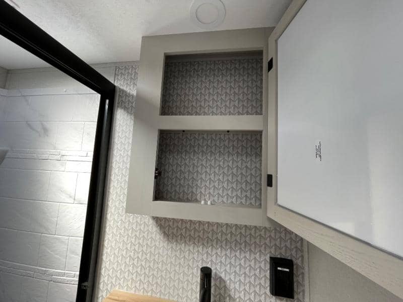 2025 Coachmen 2025 Coachmen Brookstone - thumbnail 38