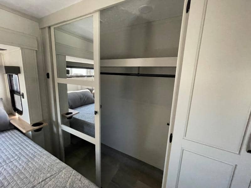 2025 Coachmen 2025 Coachmen Brookstone - thumbnail 50