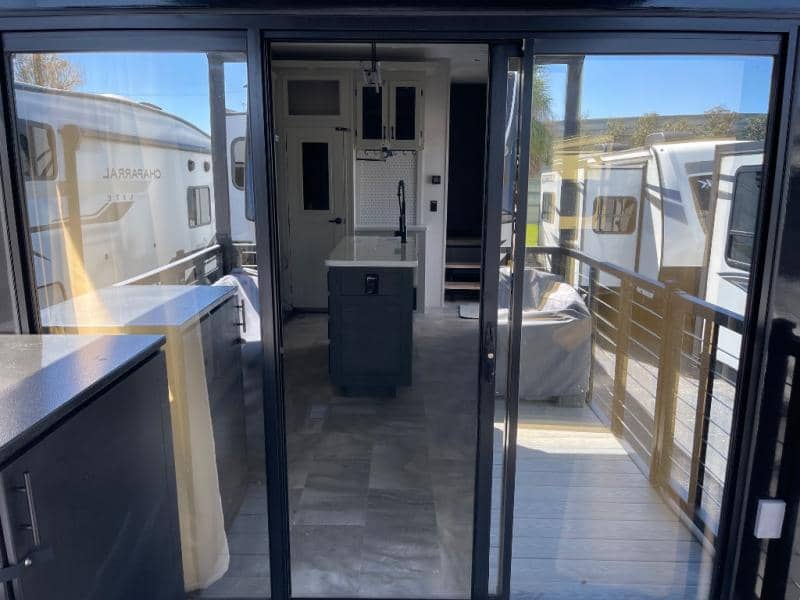 2025 Coachmen 2025 Coachmen Brookstone - thumbnail 68