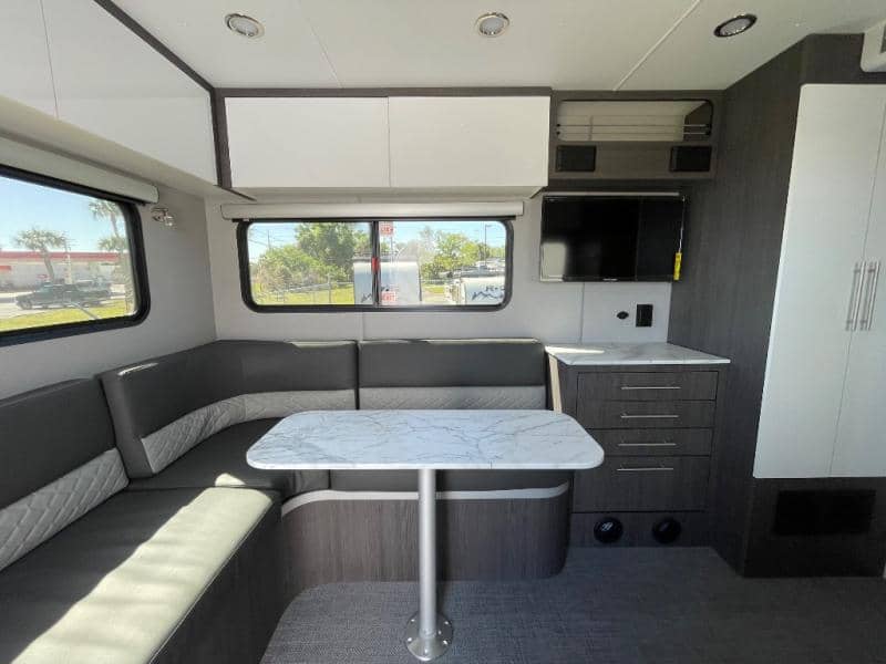 2025 inTech RV 2025 inTech RV O-V-R - thumbnail 9