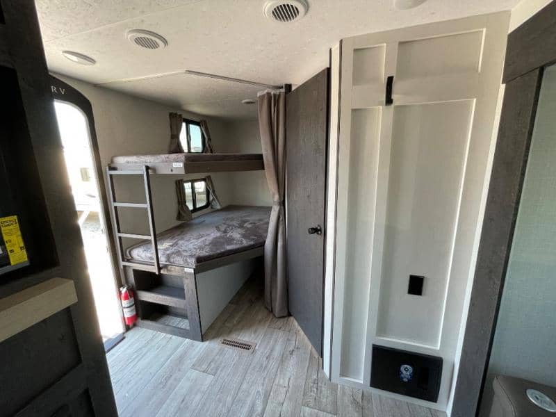 2025 Venture RV 2025 Venture RV Sienna - thumbnail 10