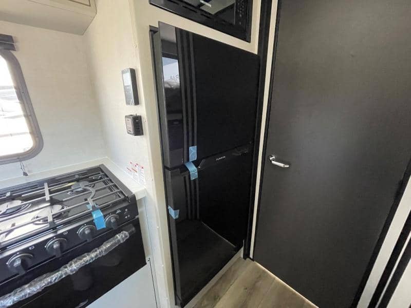 2025 Encore RV 2025 Encore RV Revue - thumbnail 12