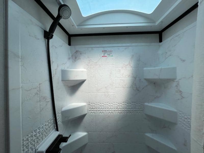 2025 Encore RV 2025 Encore RV Revue - thumbnail 13