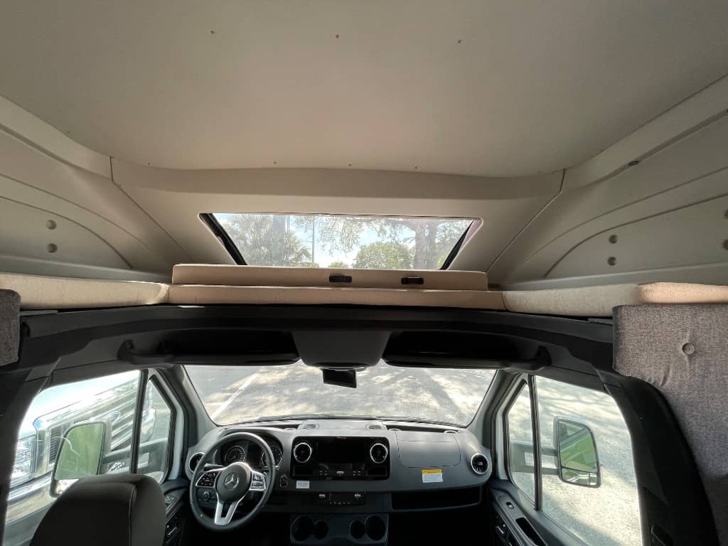 2025 Coachmen 2025 Coachmen Prism Elite - thumbnail 5