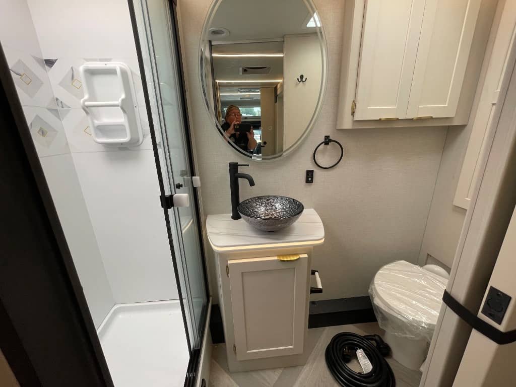 2025 Coachmen 2025 Coachmen Prism Elite - thumbnail 30