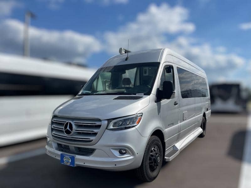 2025 Coachmen 2025 Coachmen Galleria - thumbnail 4