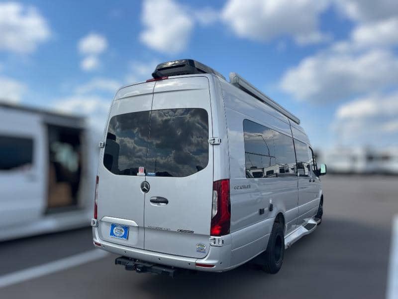 2025 Coachmen 2025 Coachmen Galleria - thumbnail 9