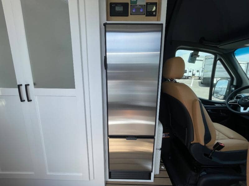 2025 Coachmen 2025 Coachmen Galleria - thumbnail 13