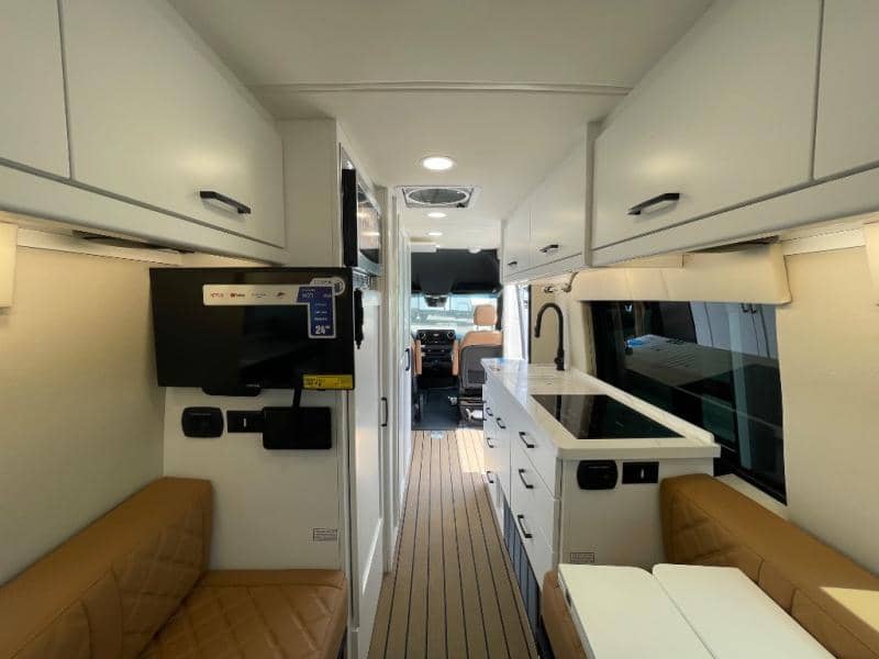 2025 Coachmen 2025 Coachmen Galleria - thumbnail 18