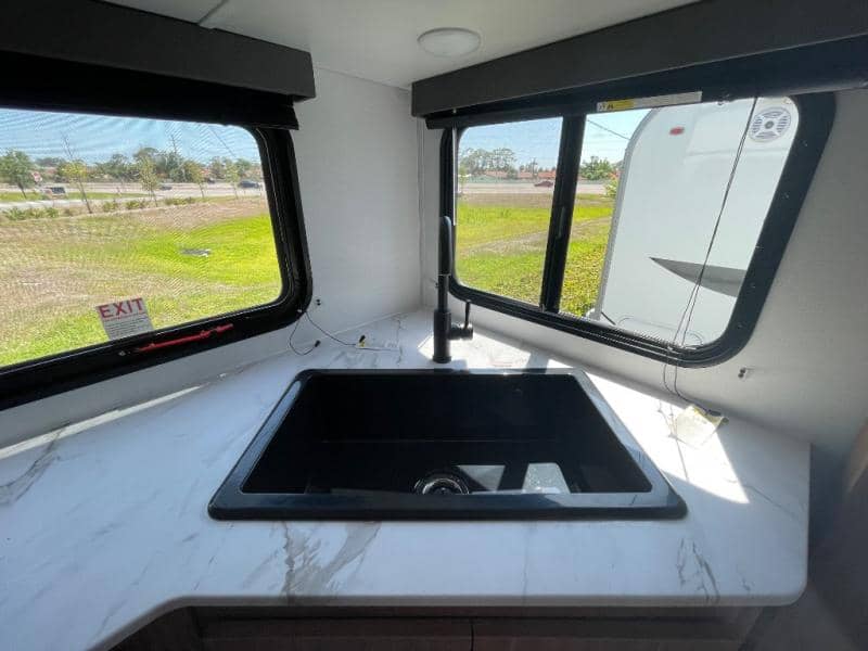 2025 Keystone RV 2025 Keystone RV Passport Classic - thumbnail 8