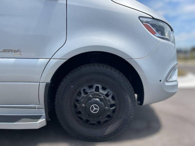 2025 Coachmen 2025 Coachmen Galleria - thumbnail 5