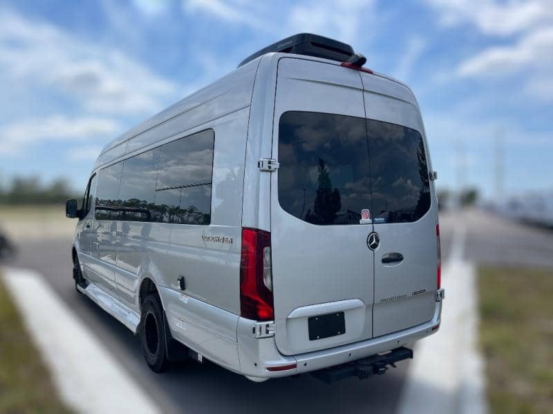 2025 Coachmen 2025 Coachmen Galleria - thumbnail 6