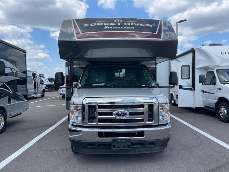 2025 Forest River 2025 Forest River Sunseeker - thumbnail 3