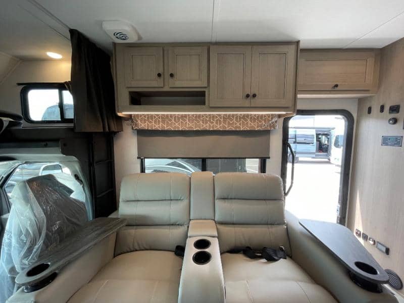 2025 Forest River 2025 Forest River Sunseeker - thumbnail 9