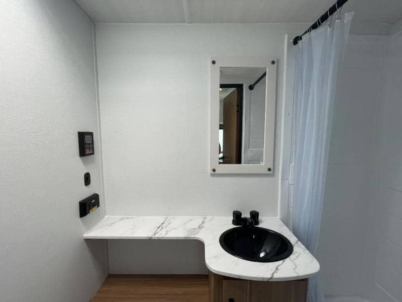 2025 Keystone RV 2025 Keystone RV Passport Classic - thumbnail 14