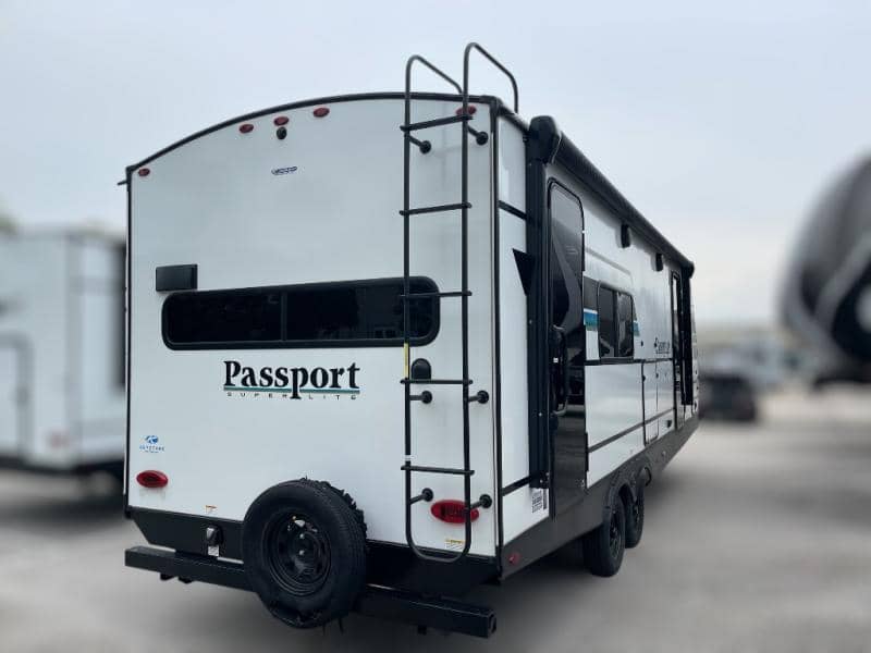 2025 Keystone RV 2025 Keystone RV Passport Classic - thumbnail 7