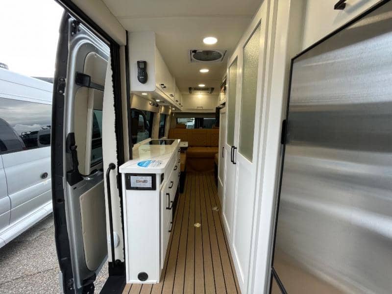 2025 Coachmen 2025 Coachmen Galleria - thumbnail 9